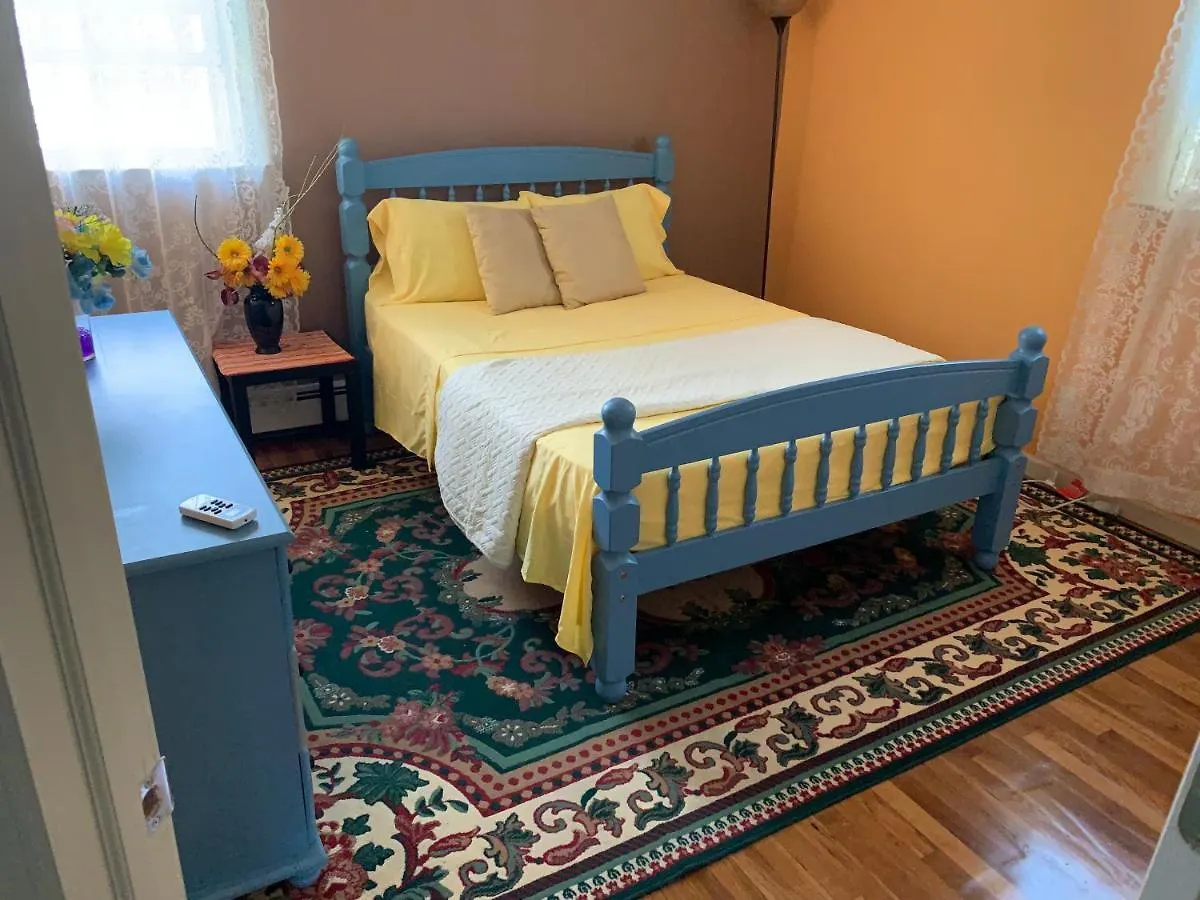 Homestay Beautiful Room Near Jfk And Close To Laguardia Airports New York