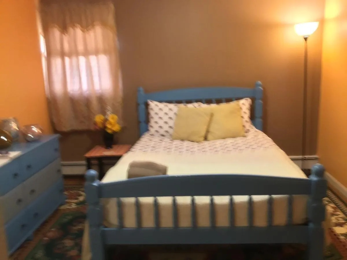 Beautiful Room Near Jfk And Close To Laguardia Airports New York United States