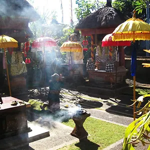  Homestay Nyoman Murjana Indonesia