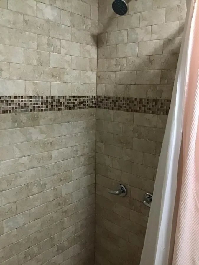 Homestay Beautiful Room Near Jfk And Close To Laguardia Airports New York